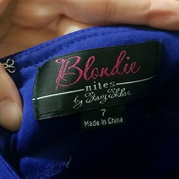 Dresses - Picture 4 of 4